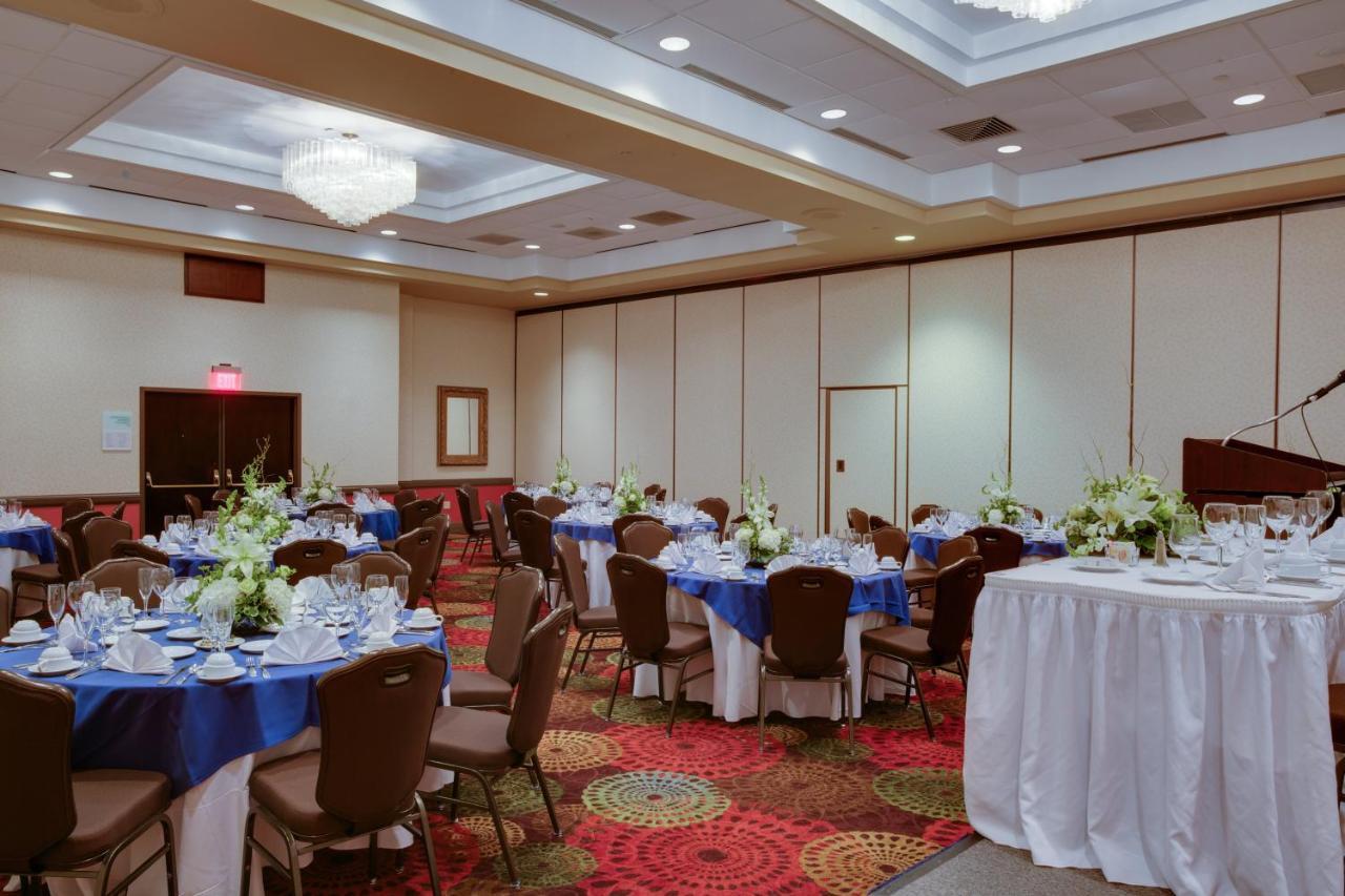 Bridgeport-trumbull-fairfield, An Ihg Bridgeport